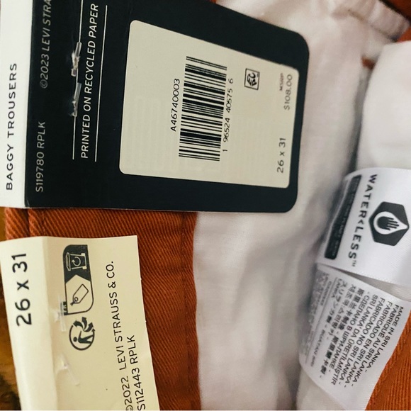 Levi’s Premium Baggy Trousers in Baked Clay Twill - Brown Size 26/31 - Picture 16 of 16